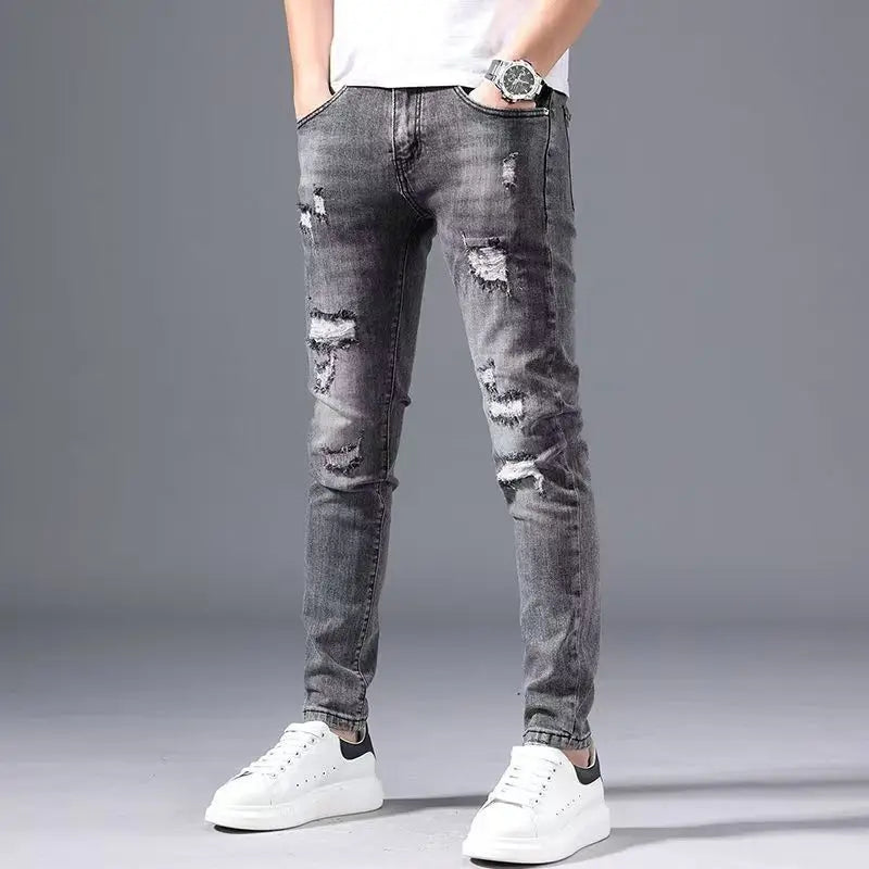 Matthew Ripped Jeans